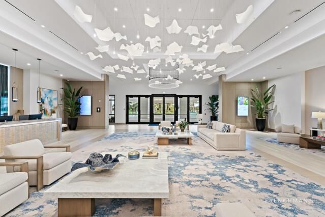 Clubhouse_Lobby