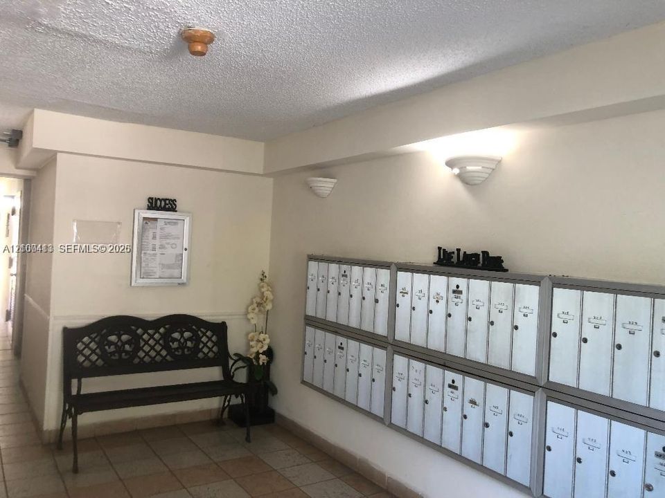 В аренду: $1,875 (2 спален, 2 ванн, 793 Квадратных фут)