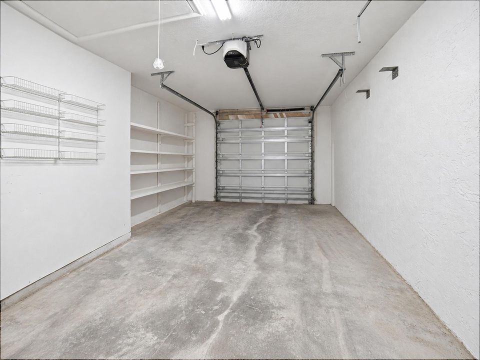27-Garage