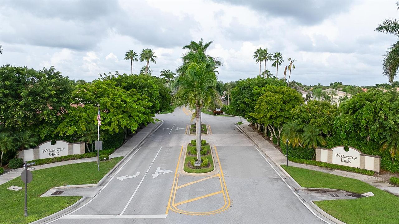 Neighborhood Entry