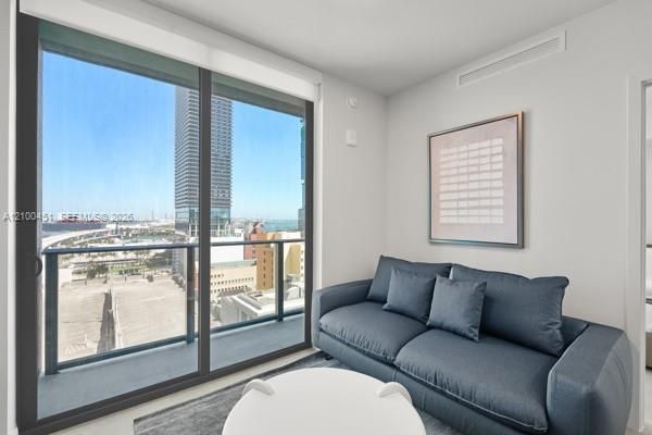 En Venta: $485,000 (1 camas, 1 baños, 531 Pies cuadrados)