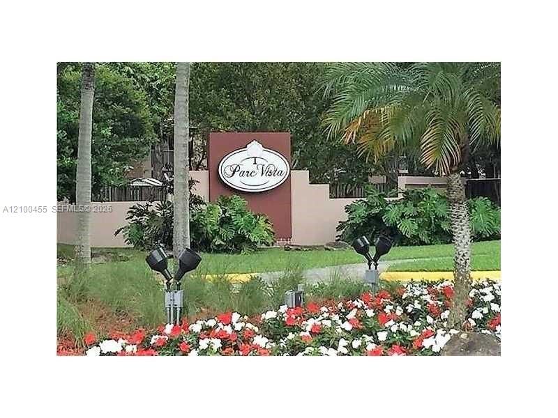 For Rent: $2,400 (2 beds, 2 baths, 1224 Square Feet)