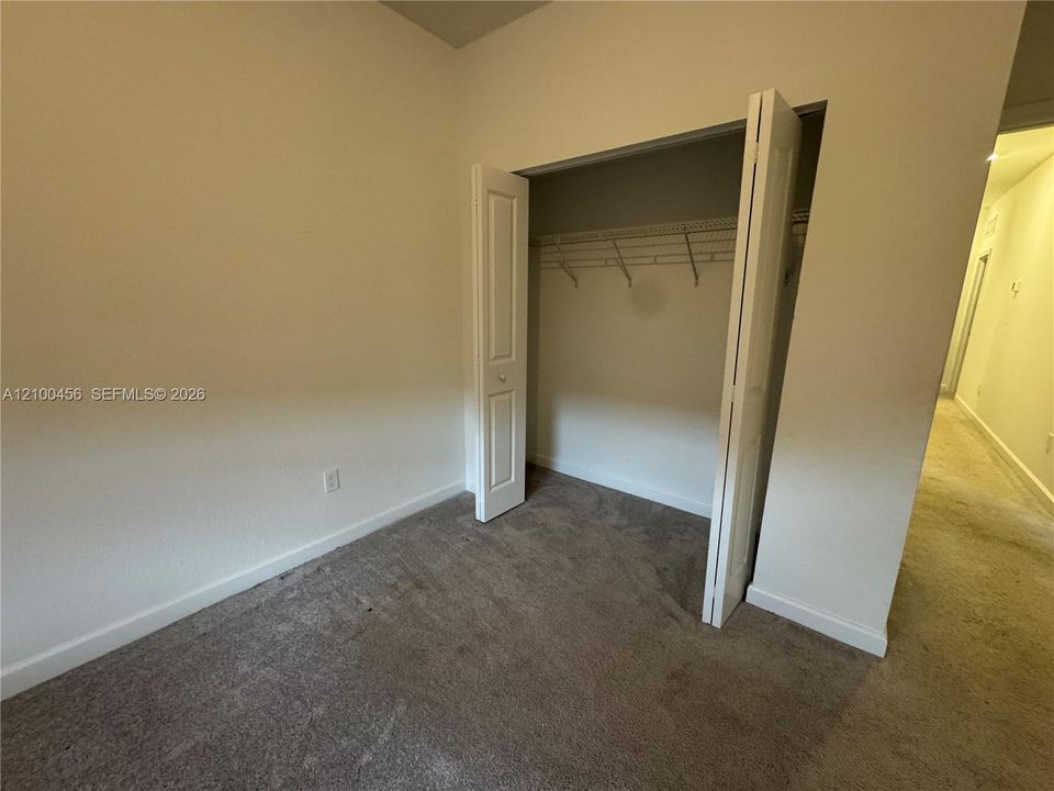 En Renta: $3,750 (4 camas, 3 baños, 1888 Pies cuadrados)