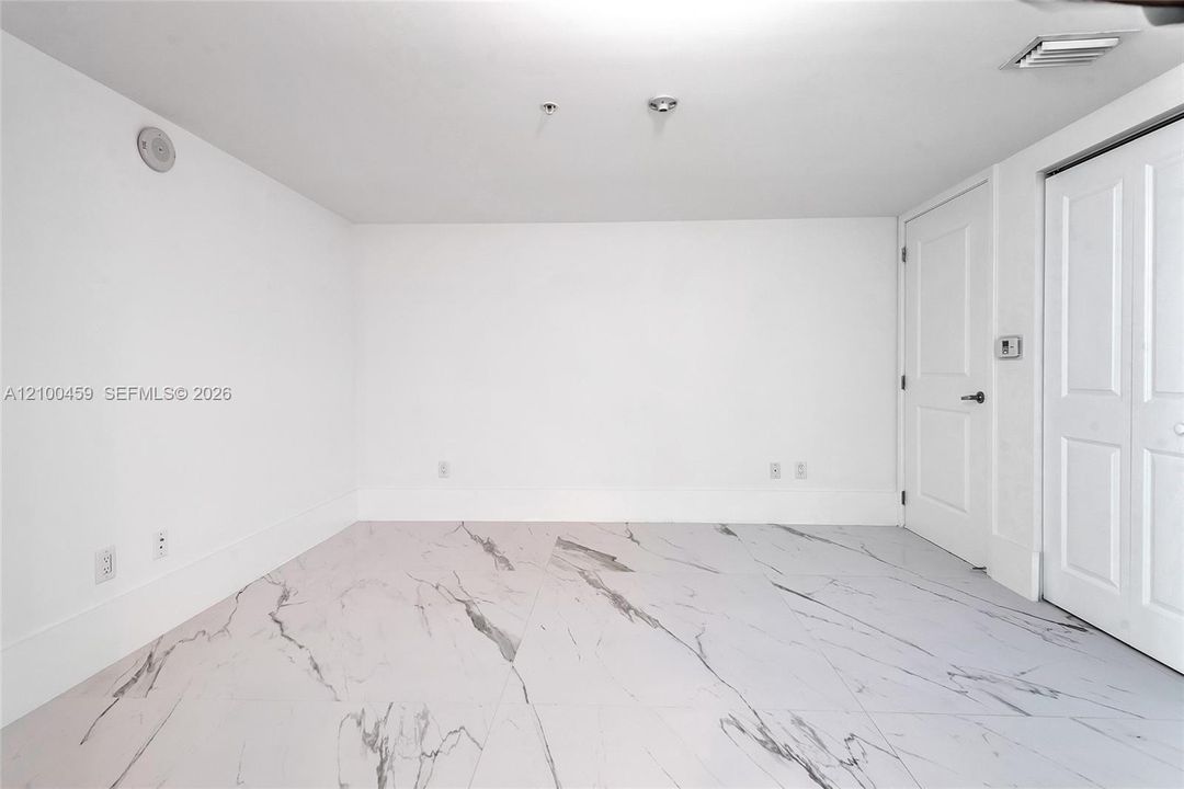 В аренду: $5,900 (2 спален, 3 ванн, 1732 Квадратных фут)
