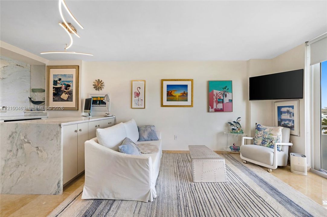 For Sale: $495,000 (0 beds, 1 baths, 418 Square Feet)