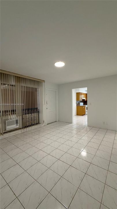 В аренду: $2,150 (2 спален, 1 ванн, 858 Квадратных фут)