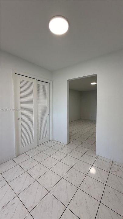 В аренду: $2,150 (2 спален, 1 ванн, 858 Квадратных фут)