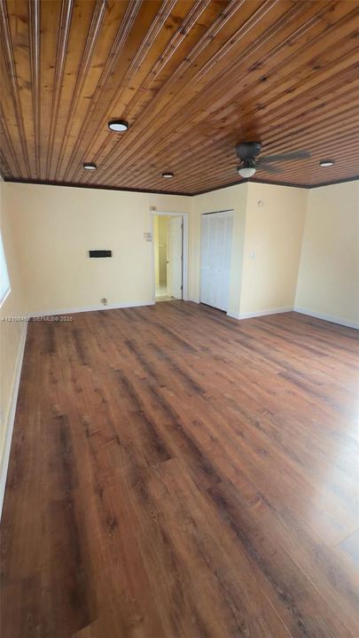 En Renta: $2,600 (3 camas, 2 baños, 1744 Pies cuadrados)