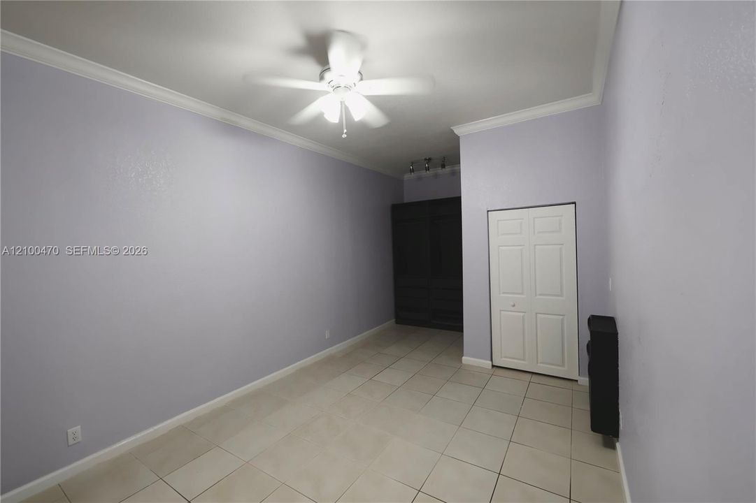 В аренду: $2,250 (2 спален, 2 ванн, 950 Квадратных фут)