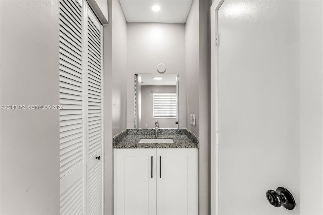 В аренду: $2,750 (3 спален, 2 ванн, 1300 Квадратных фут)