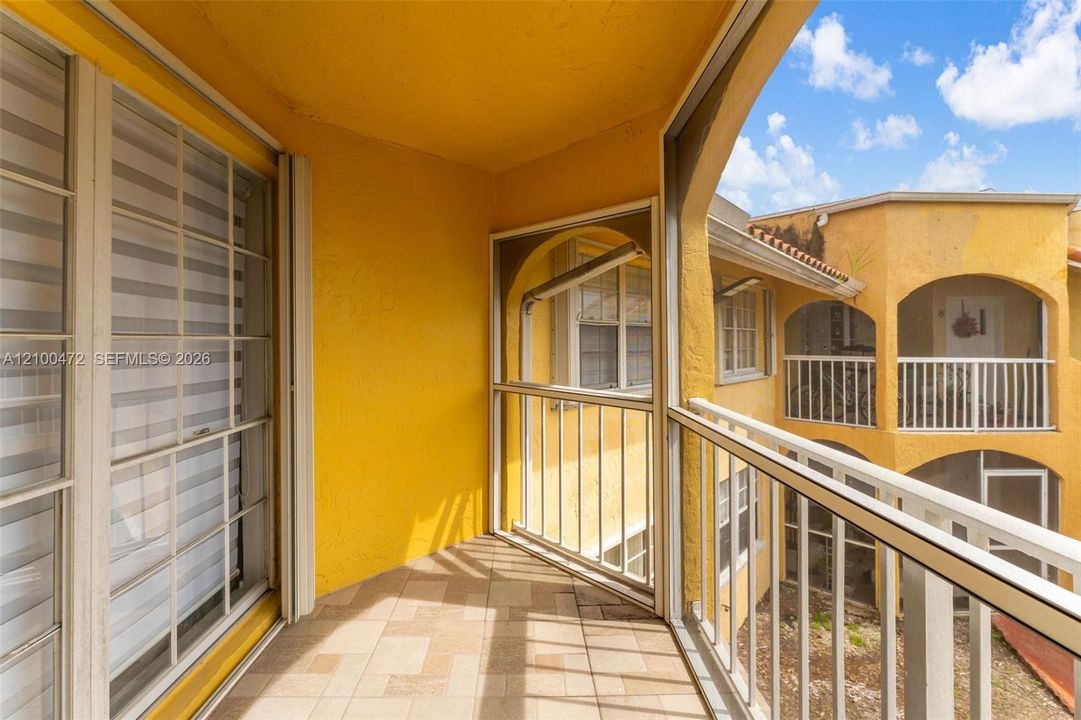 В аренду: $2,750 (3 спален, 2 ванн, 1300 Квадратных фут)