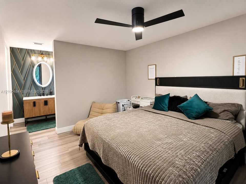 В аренду: $2,350 (2 спален, 2 ванн, 978 Квадратных фут)