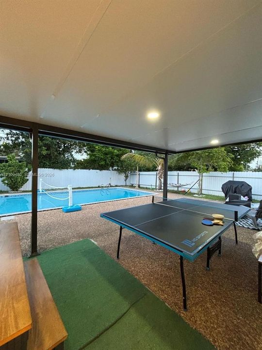 En Renta: $3,999 (3 camas, 2 baños, 1404 Pies cuadrados)