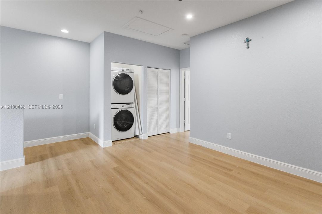 На продажу: $429,000 (3 спален, 3 ванн, 1817 Квадратных фут)