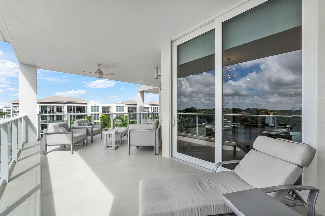 046-2700DonaldRossRoad-503-PalmBeachGard