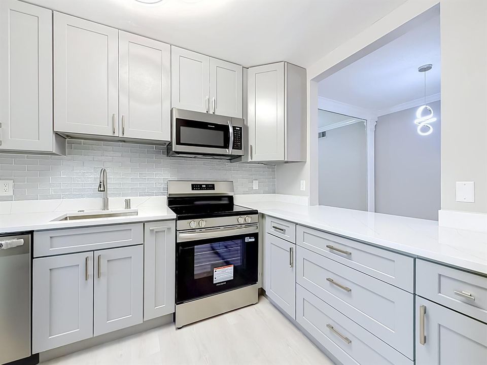 1951 NE 39th Street #340-15