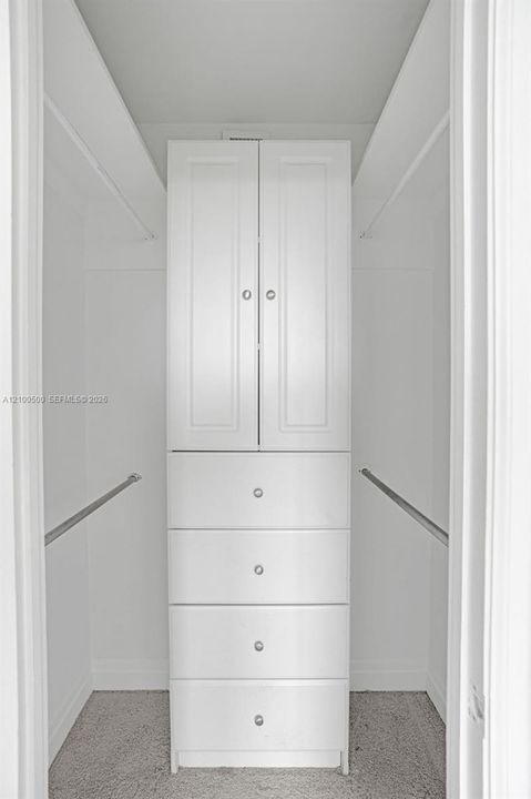 Guest Bedroom Closet