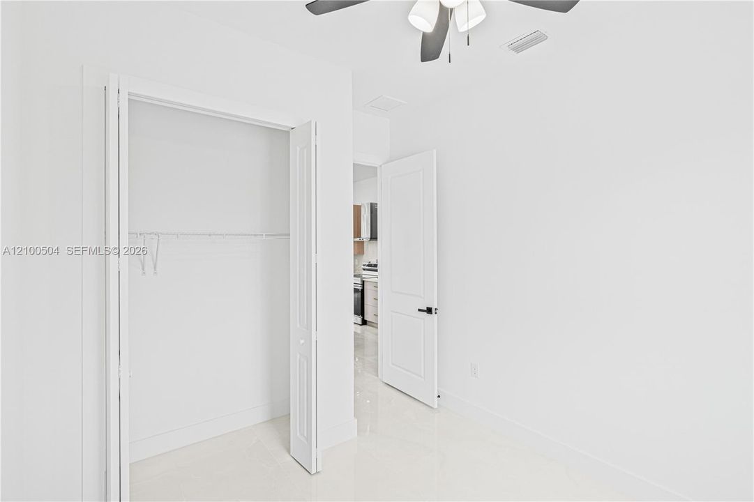 En Venta: $370,000 (4 camas, 3 baños, 0 Pies cuadrados)