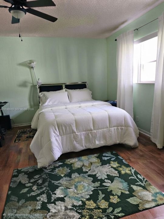 En Venta: $140,000 (2 camas, 2 baños, 944 Pies cuadrados)