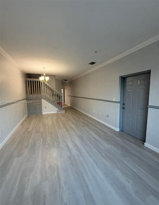 待售: $450,000 (2 贝兹, 2 浴室, 1298 平方英尺)
