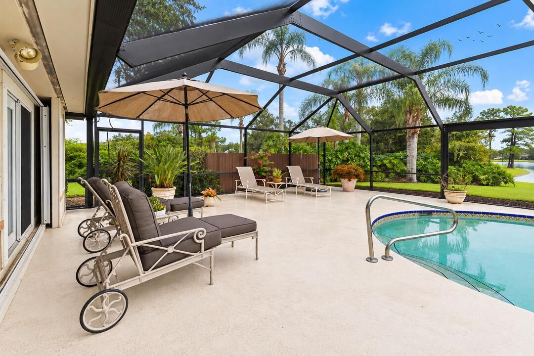 3495 SW Forest Hills Court-53