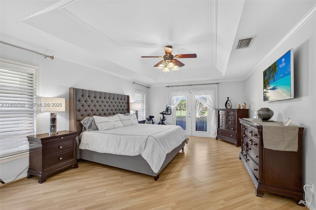 В аренду: $13,500 (3 спален, 2 ванн, 2413 Квадратных фут)