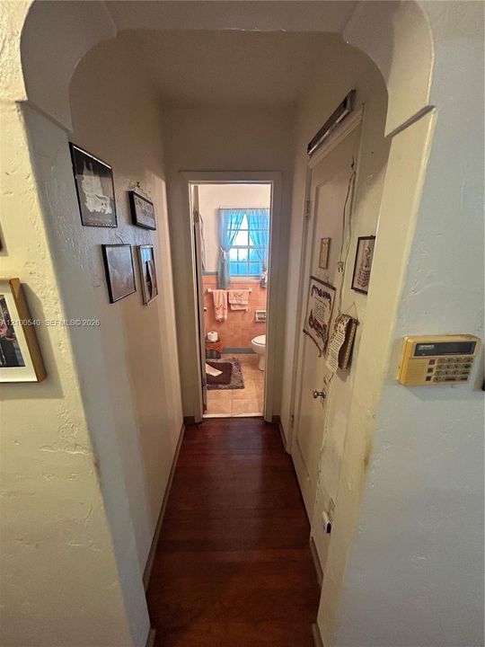 Activo con contrato: $625,000 (3 camas, 1 baños, 1342 Pies cuadrados)