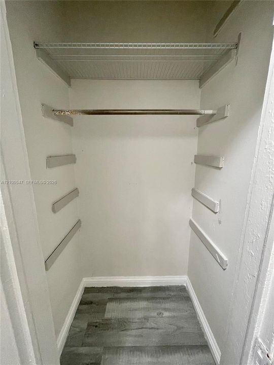 В аренду: $1,875 (2 спален, 1 ванн, 980 Квадратных фут)