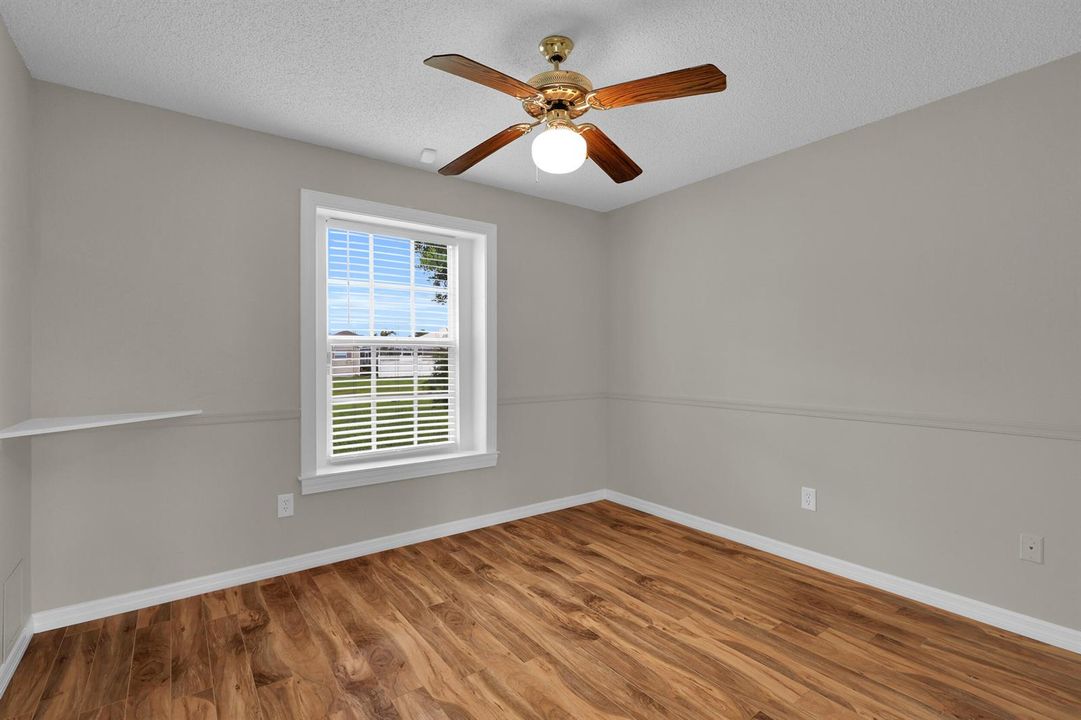 351 sw dwight ave - 27