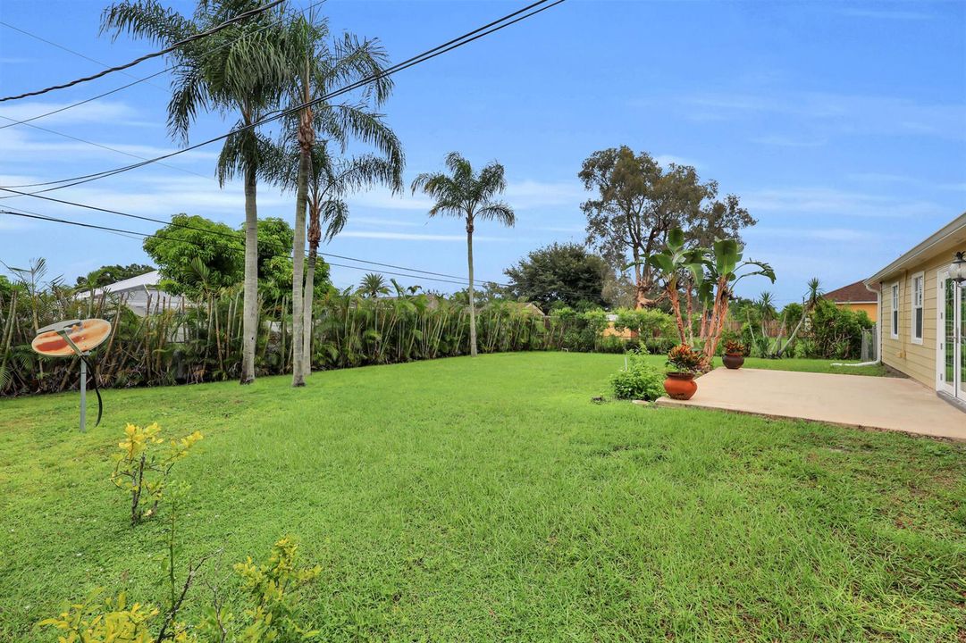 351 sw dwight ave - 33