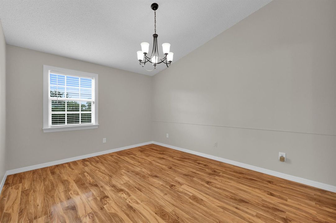351 sw dwight ave - 17