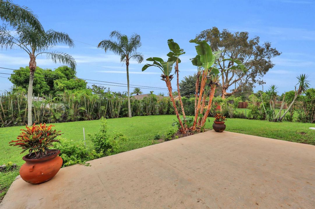 351 sw dwight ave - 32