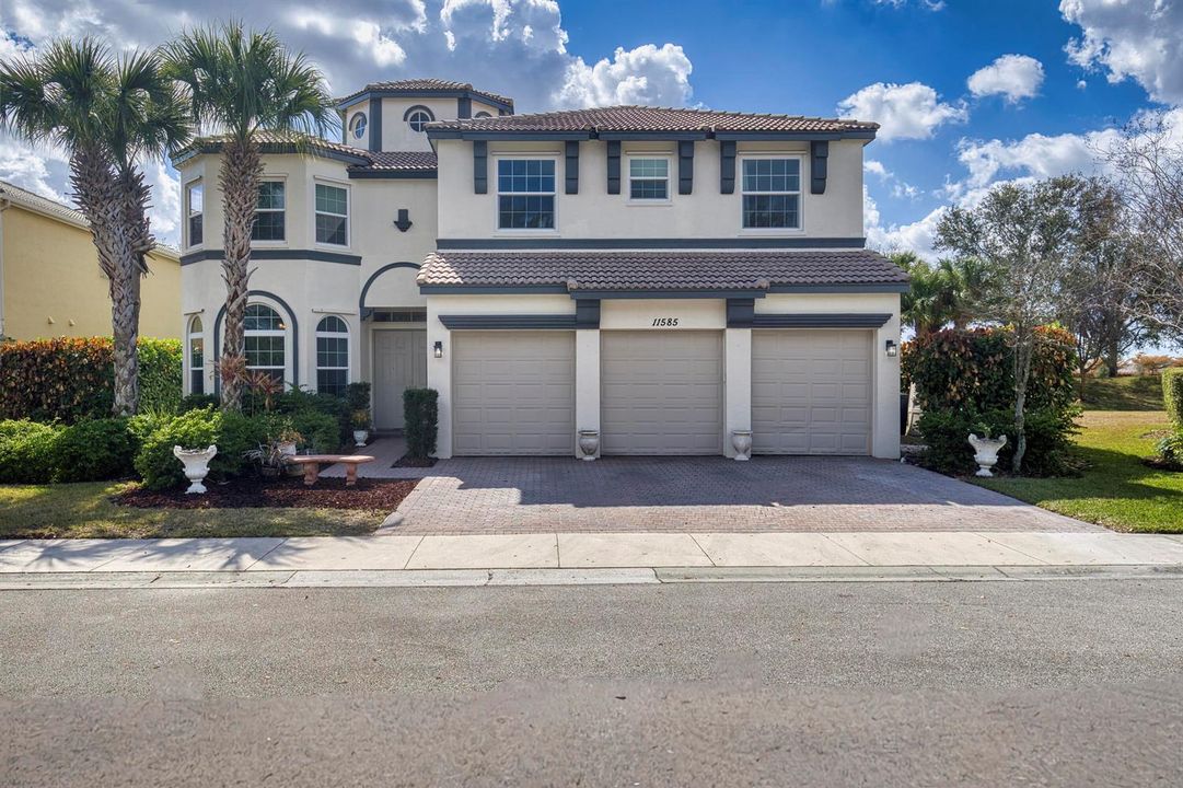 11585 SW Fieldstone Way