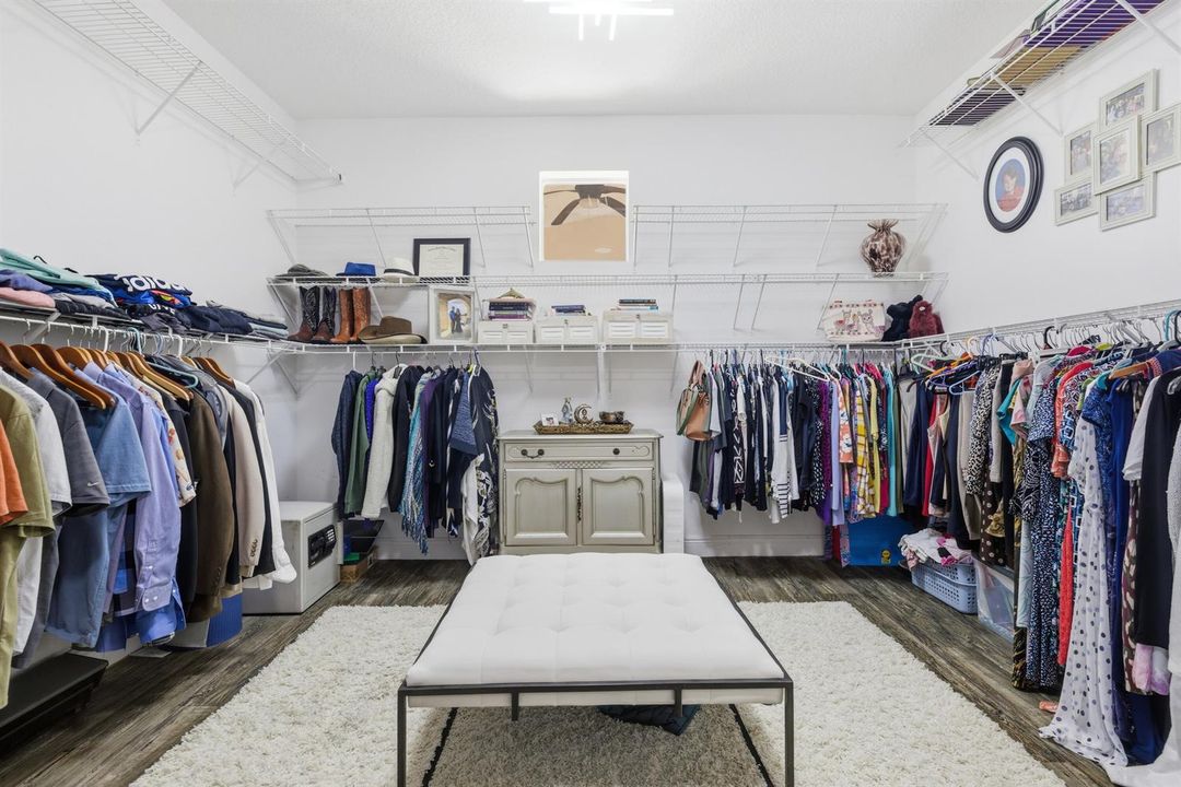 Walk In Closet