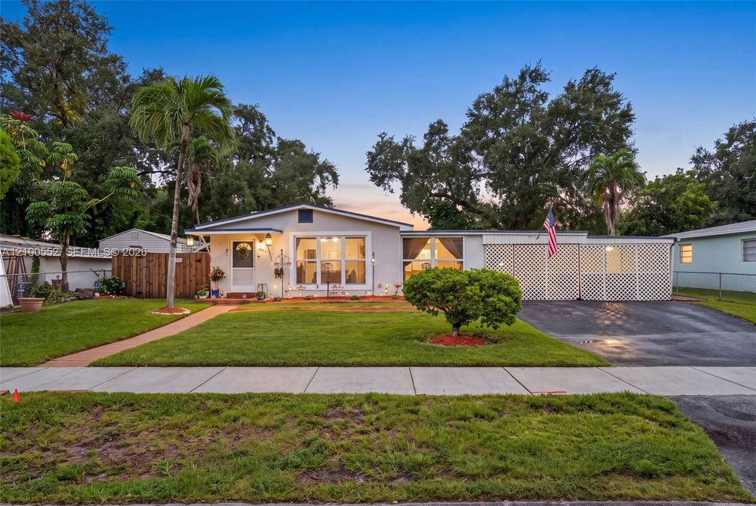 En Venta: $460,000 (3 camas, 1 baños, 1124 Pies cuadrados)