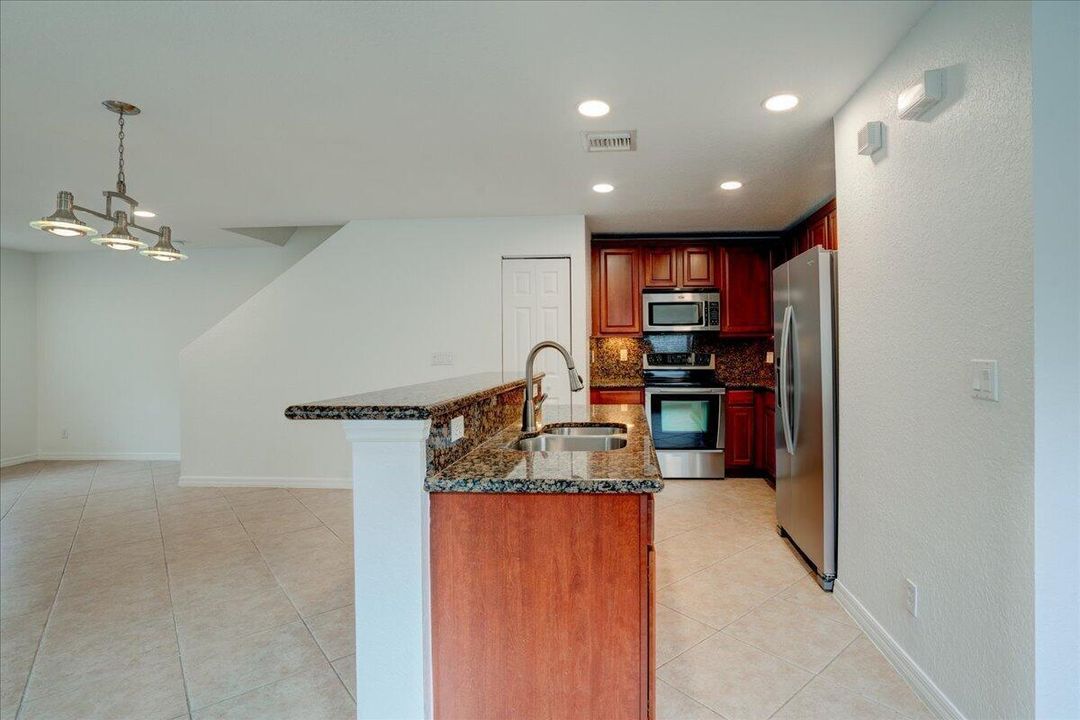 18-22160 Majestic Woods-15