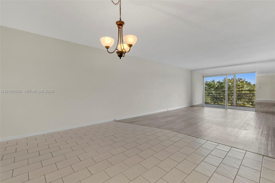 En Venta: $139,000 (2 camas, 2 baños, 1156 Pies cuadrados)