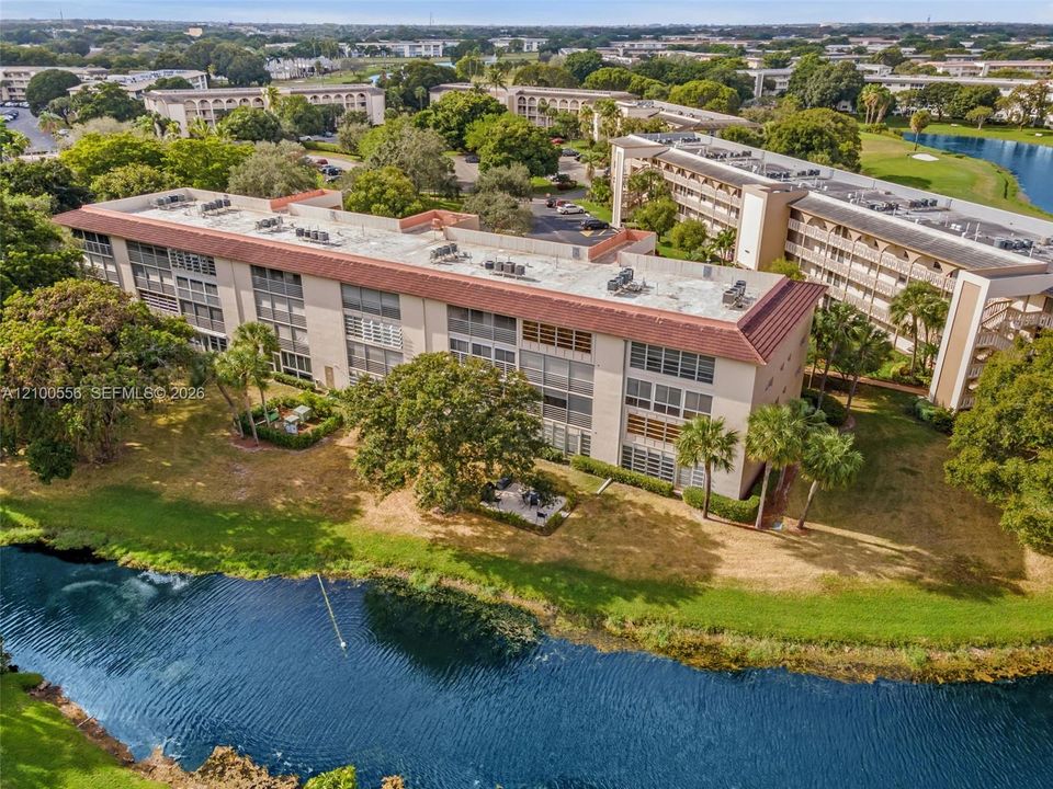 En Venta: $139,000 (2 camas, 2 baños, 1156 Pies cuadrados)