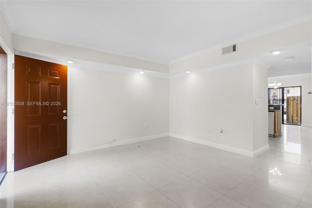En Renta: $2,600 (2 camas, 1 baños, 1044 Pies cuadrados)
