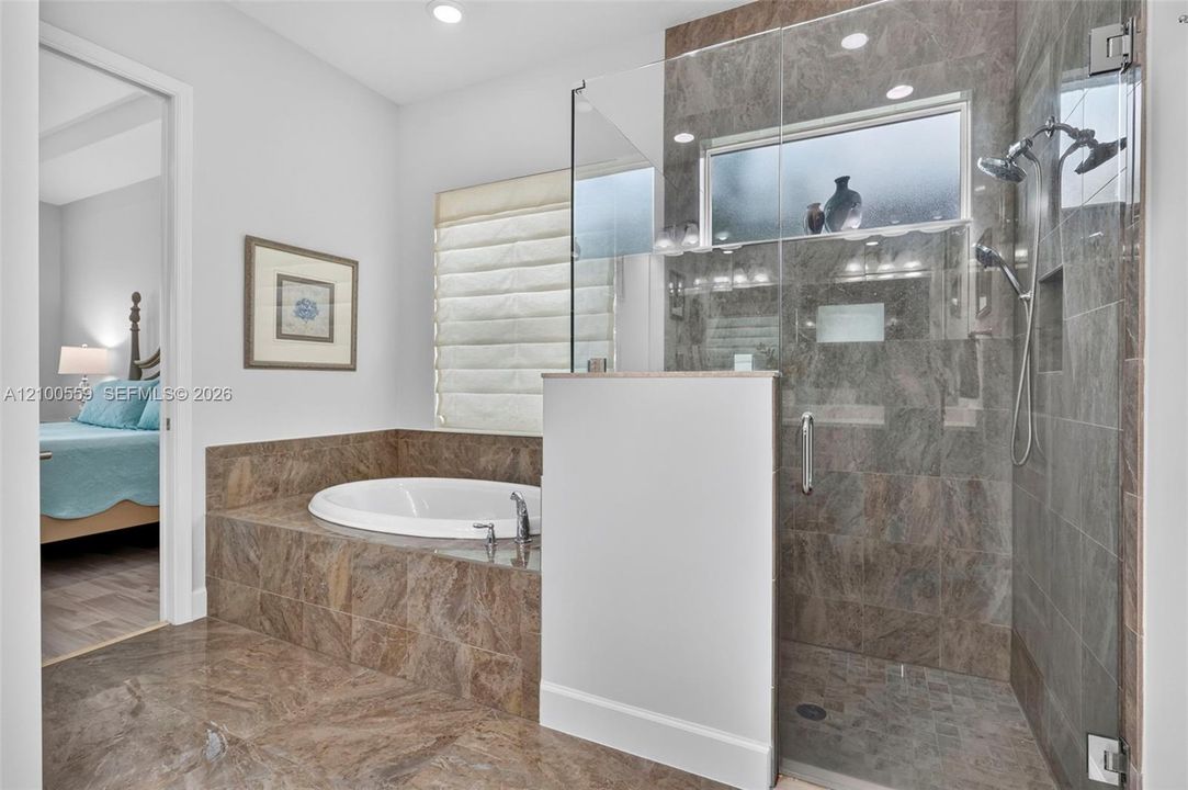 Active With Contract: $585,000 (2 beds, 2 baths, 1726 Square Feet)