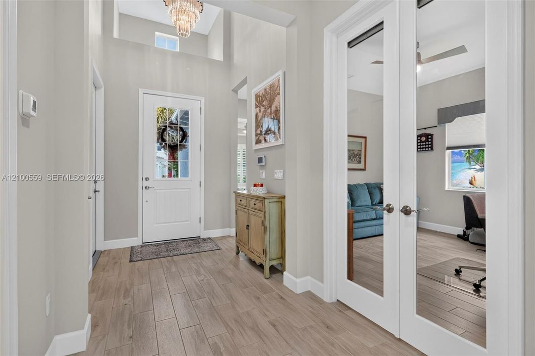 Active With Contract: $585,000 (2 beds, 2 baths, 1726 Square Feet)