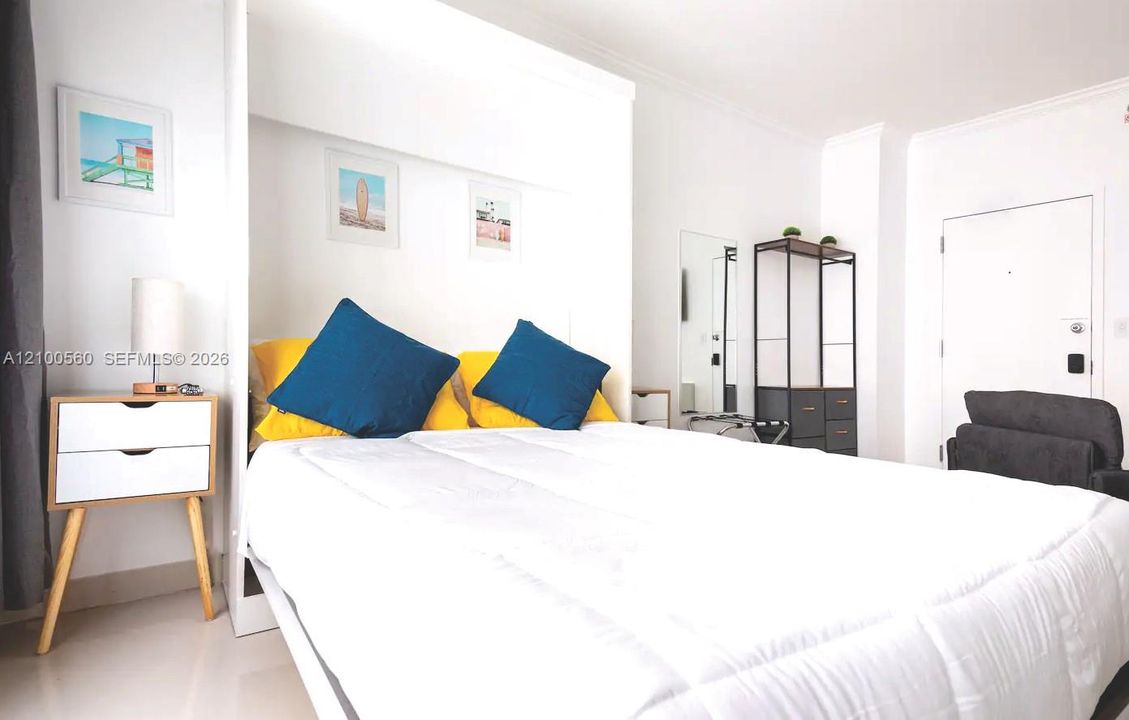 For Sale: $460,000 (0 beds, 1 baths, 440 Square Feet)