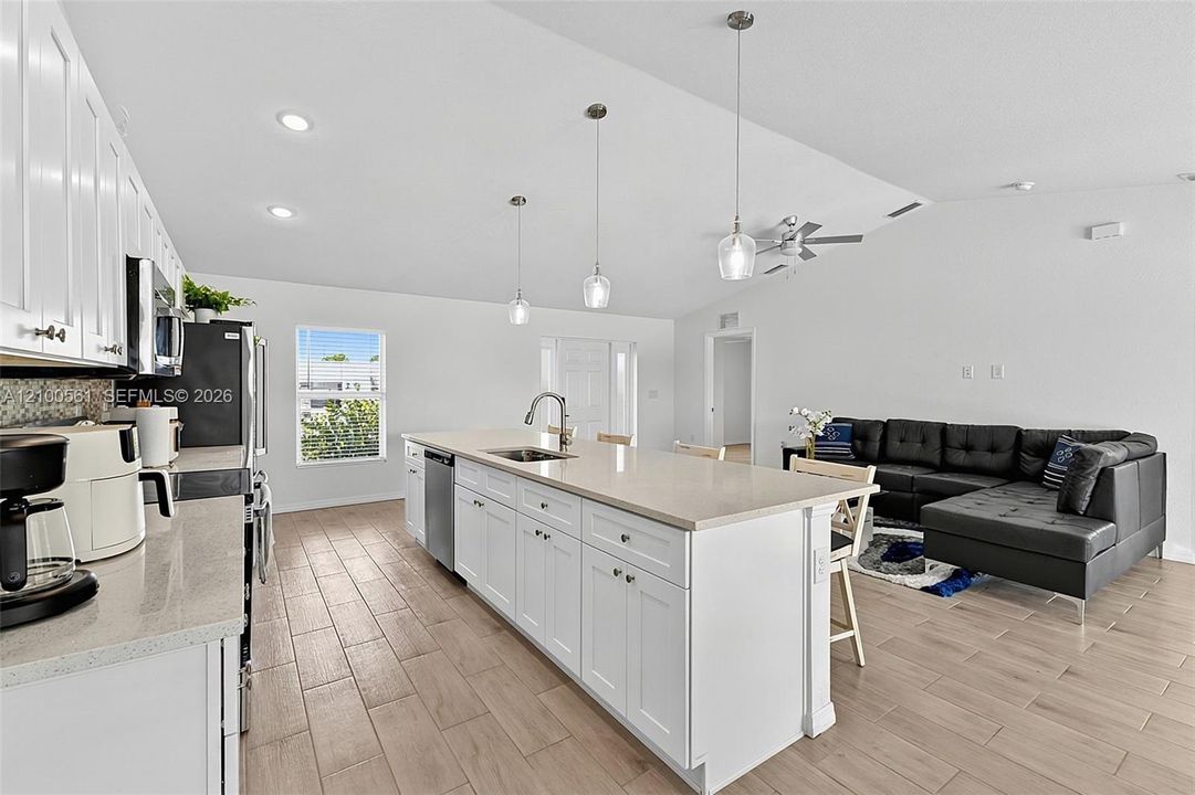 En Venta: $449,900 (4 camas, 3 baños, 0 Pies cuadrados)
