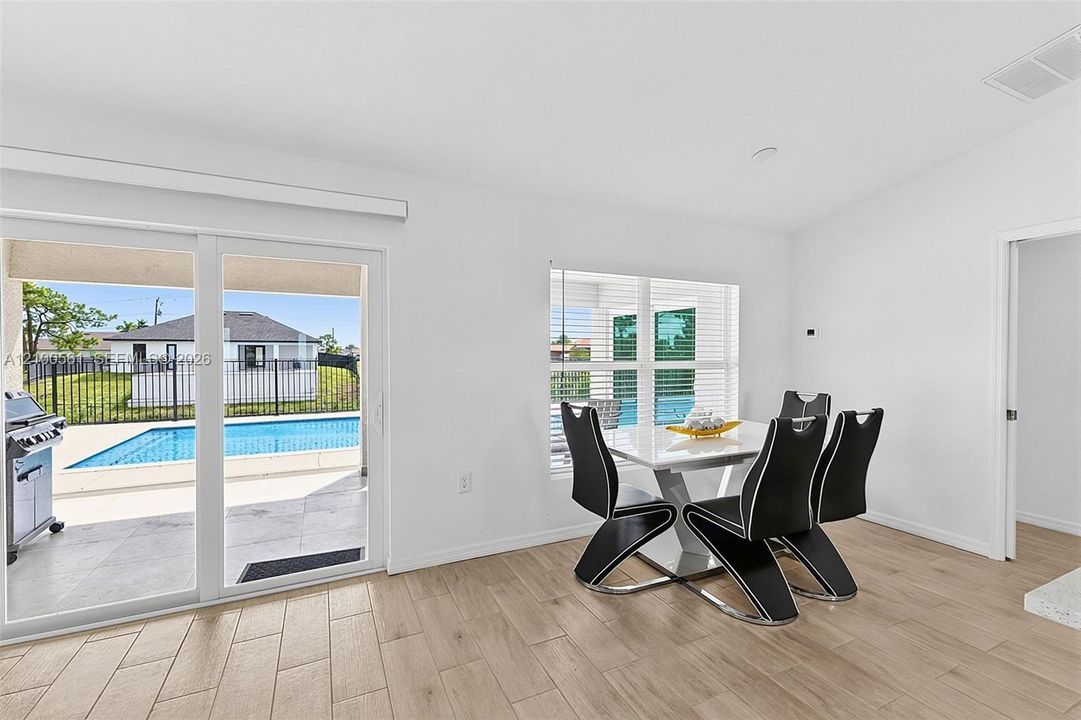 En Venta: $449,900 (4 camas, 3 baños, 0 Pies cuadrados)