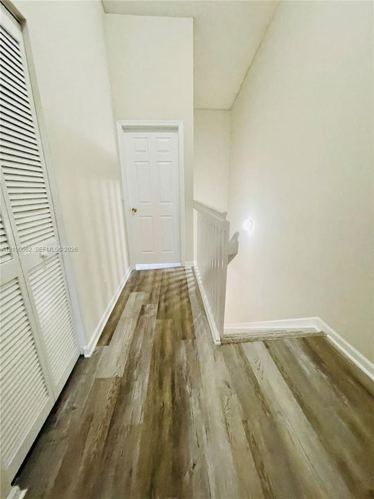 В аренду: $2,150 (2 спален, 2 ванн, 1008 Квадратных фут)