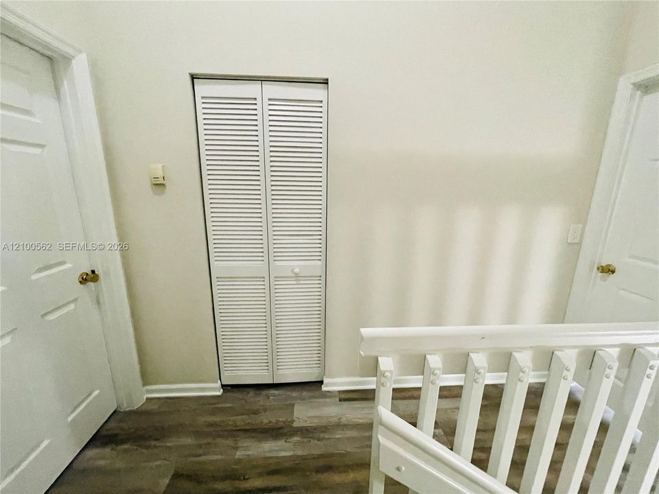 В аренду: $2,150 (2 спален, 2 ванн, 1008 Квадратных фут)