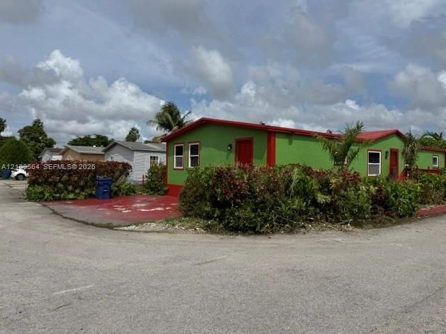 En Venta: $160,000 (3 camas, 2 baños, 1690 Pies cuadrados)