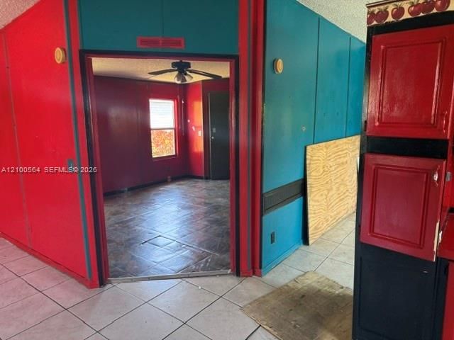 En Venta: $160,000 (3 camas, 2 baños, 1690 Pies cuadrados)