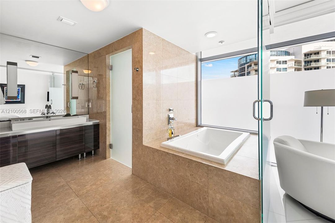 En Renta: $19,500 (3 camas, 2 baños, 1837 Pies cuadrados)