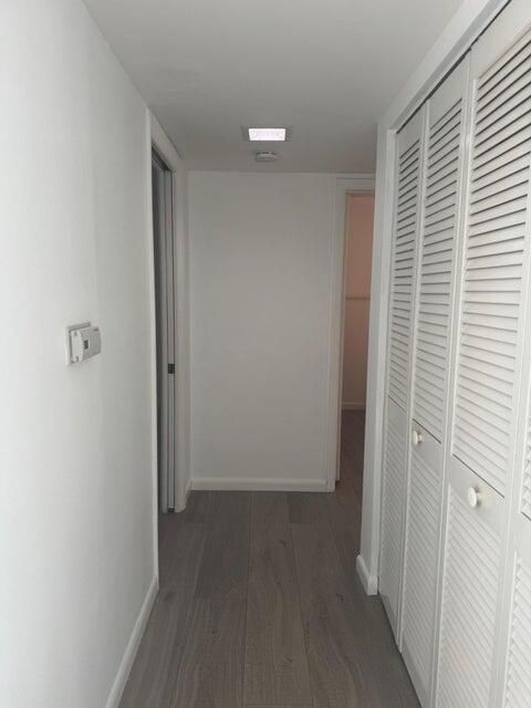 P6-CORRIDOR